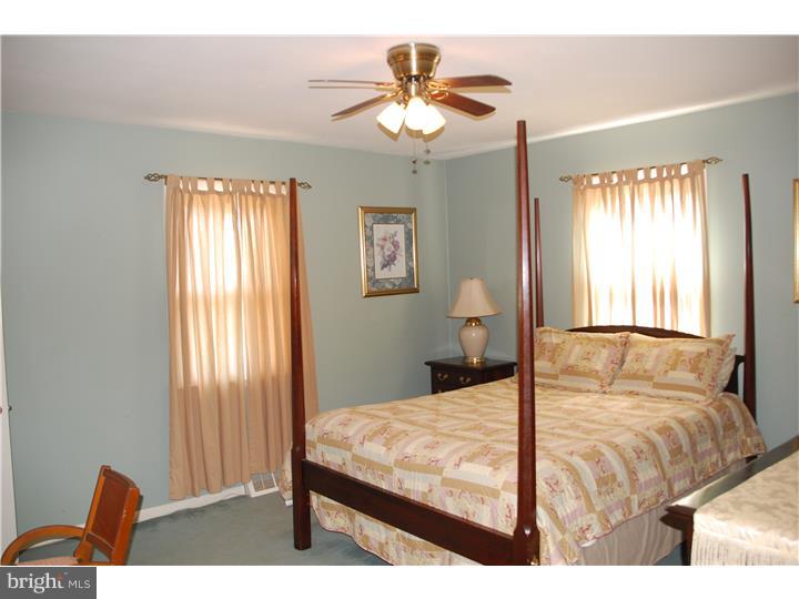 55 Harding Road Southampton, PA 18966 - Photo 11 of 22 Bedroom