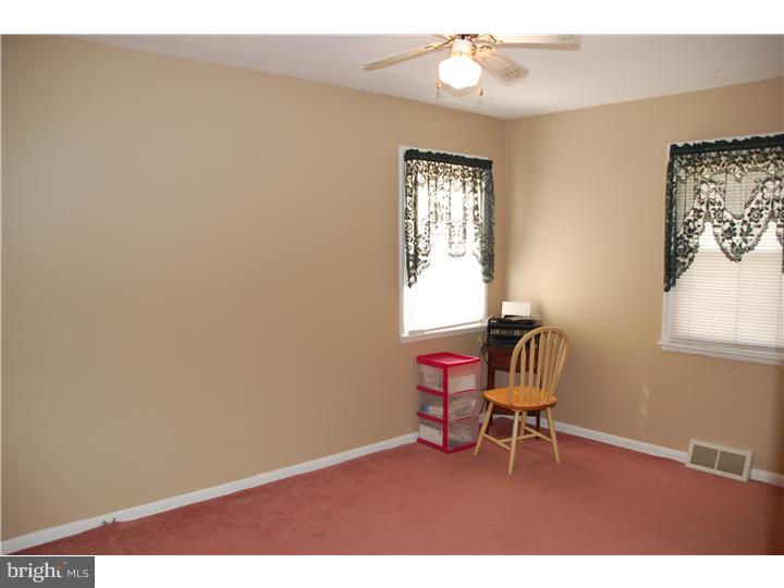 55 Harding Road Southampton, PA 18966 - Photo 12 of 22 Bedroom