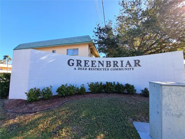 $1,550 | 2005 Greenbriar Boulevard, Unit 1, Clearwater, FL 33763