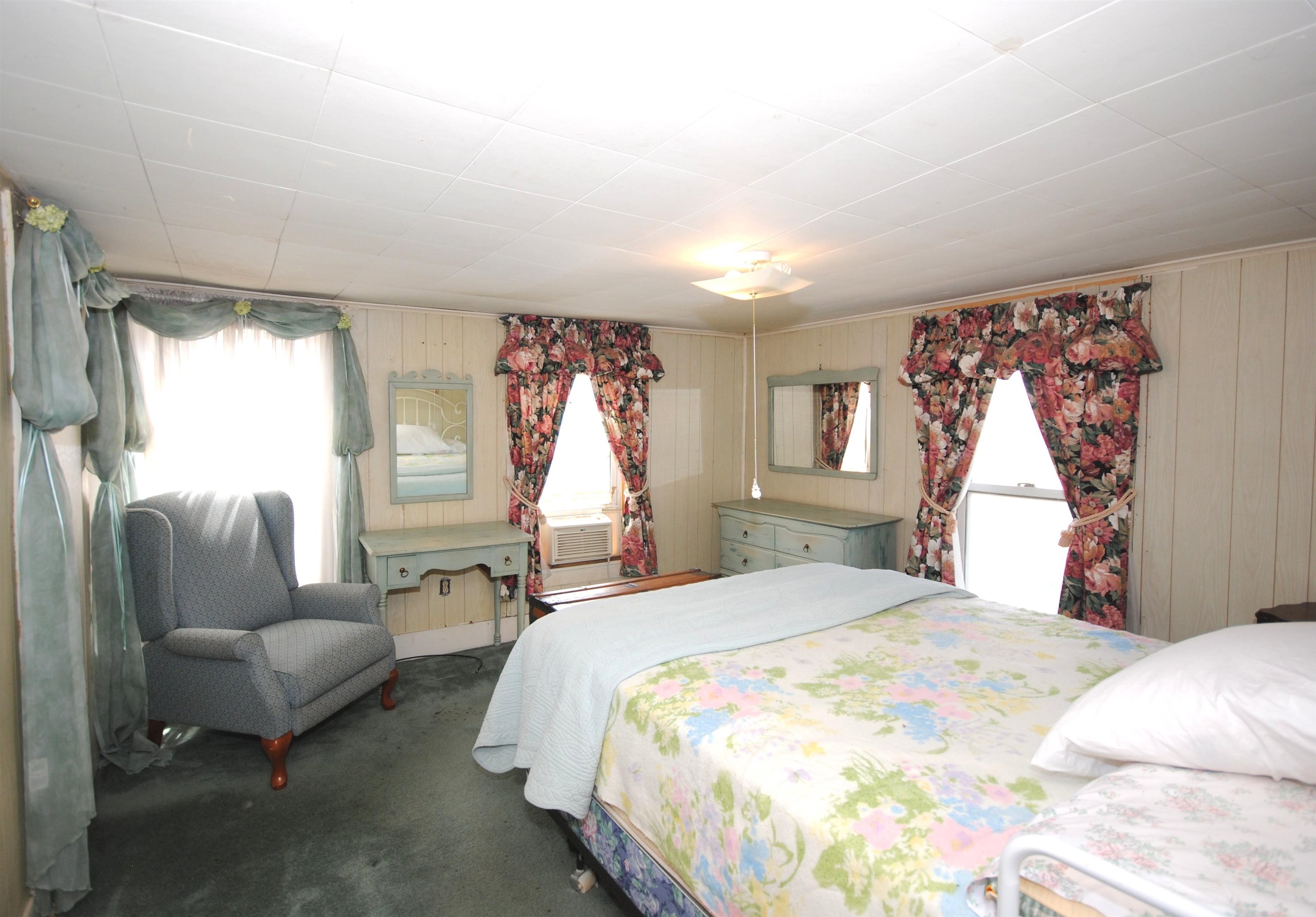 35 4th Street Swanton, VT 05488 - Photo 17 of 26