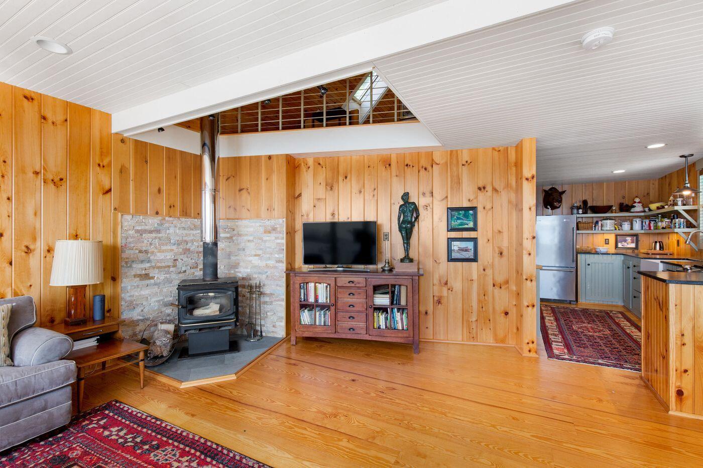 111 Davis Point Road Friendship, ME 04547 - Photo 9 of 28