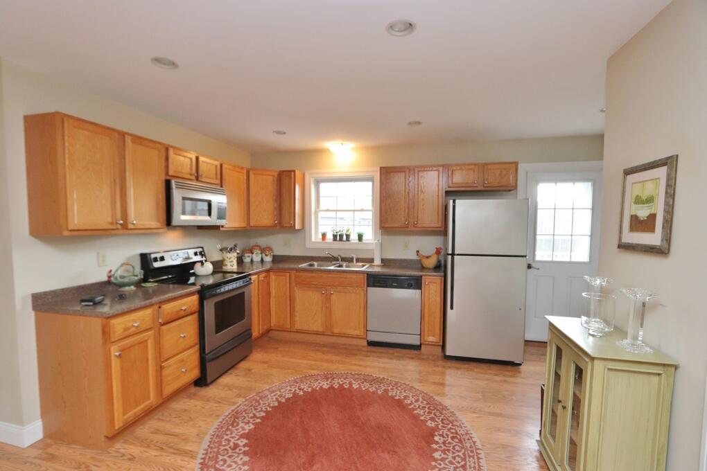 110 Streamside Lane, Unit 30 Bangor, ME 04401 - Photo 6 of 12 IMG_6167 (Copy)