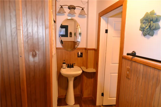 $114,900 | 185 Perrine Avenue, Auburn, NY 13021