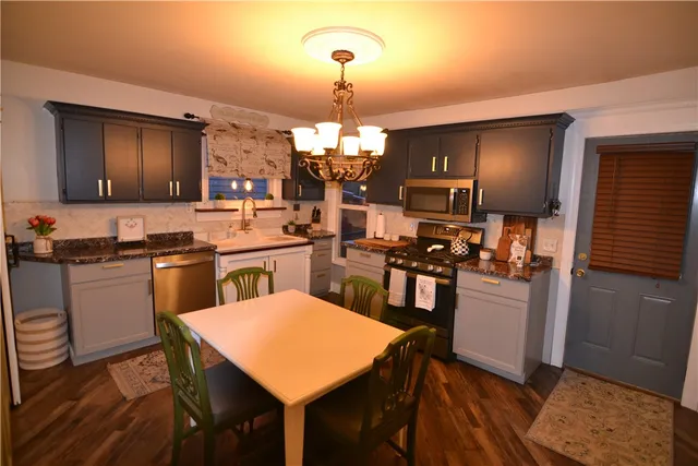 $114,900 | 185 Perrine Avenue, Auburn, NY 13021