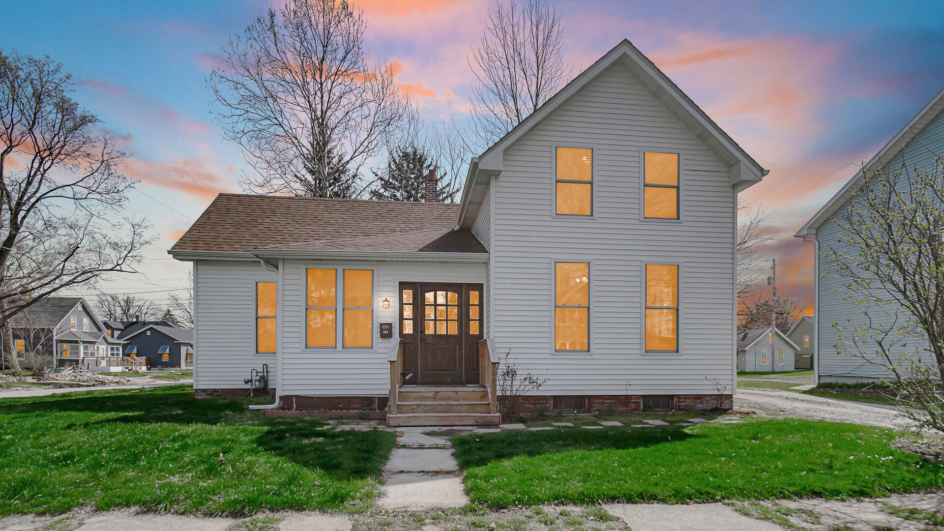 701 Ridge Street La Porte, IN 46350 - Photo 1 of 25 1920x1080