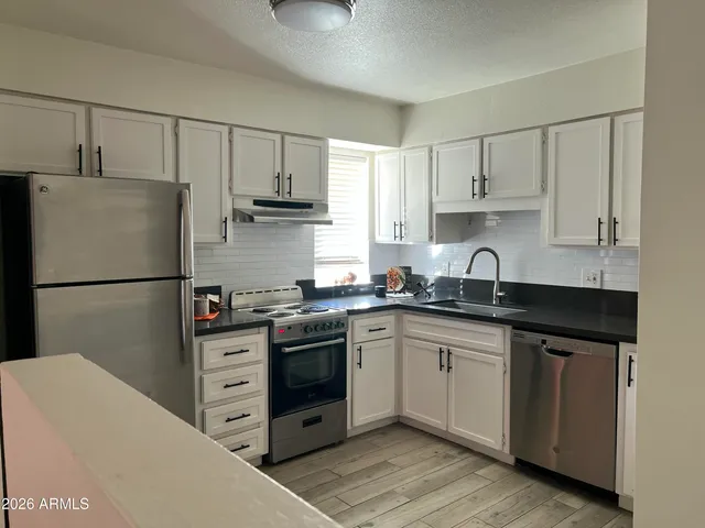 $2,250 | 4250 North 27th Street, Unit 4, Phoenix, AZ 85016