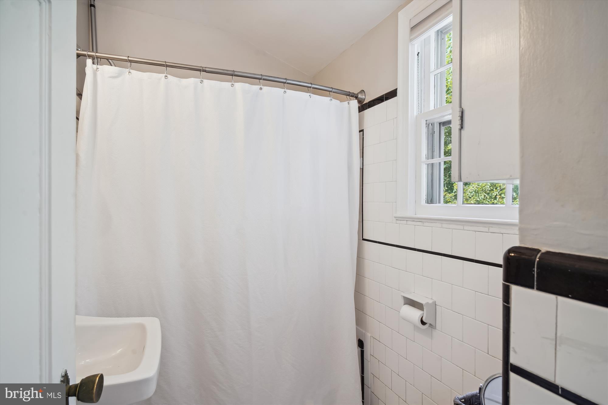 2307 Homestead Drive Silver Spring, MD 20902 - Photo 38 of 59 Upper Level Bath