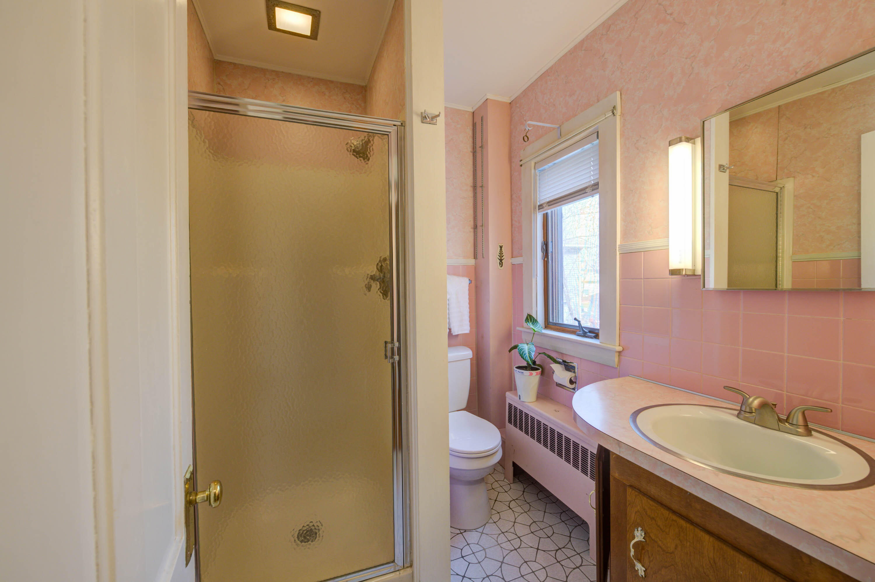 9 Brown Street Gray, ME 04039 - Photo 26 of 75 Unit 1 Bath2