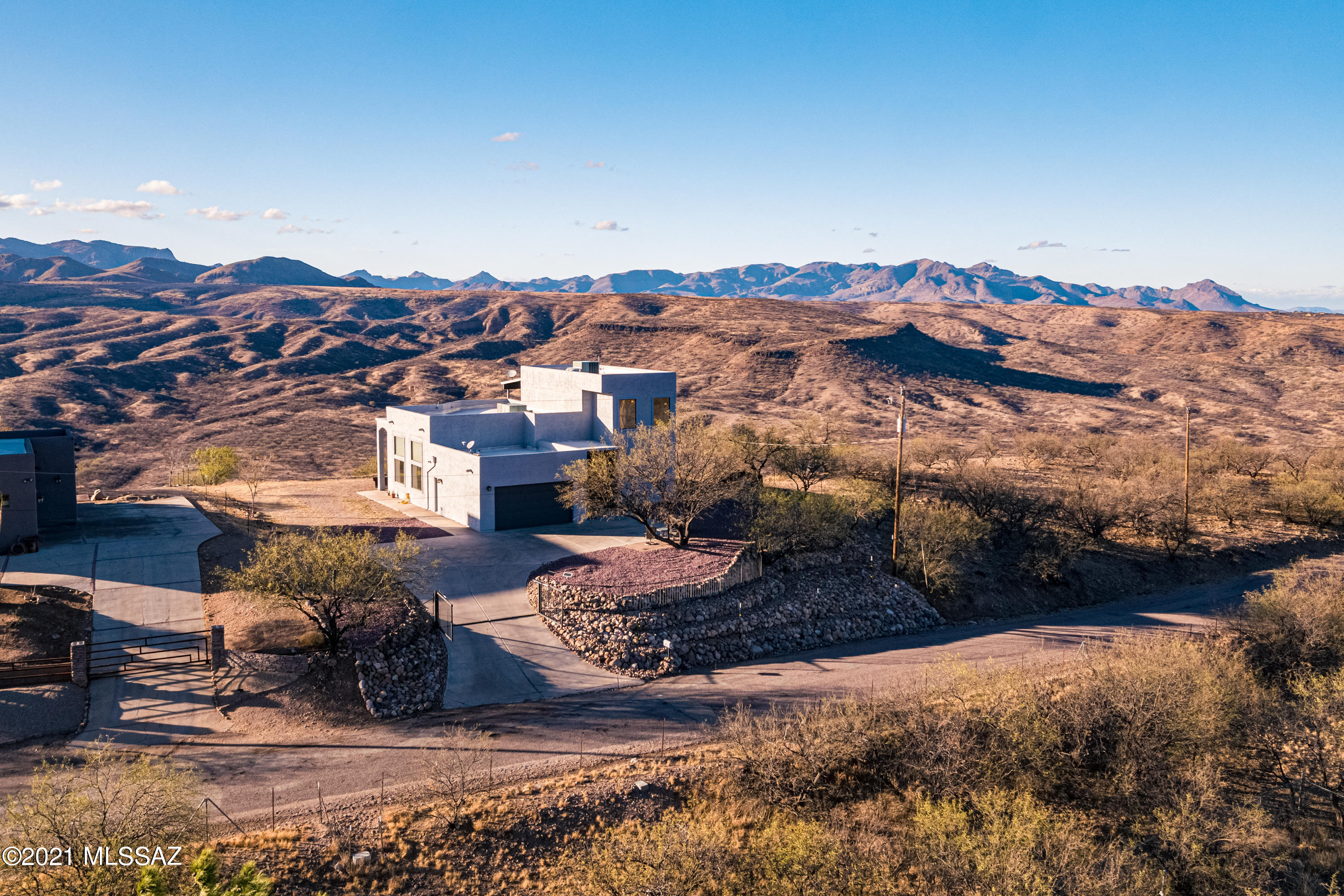 646 Camino Kansas Rio Rico, AZ 85648 - Photo 3 of 25
