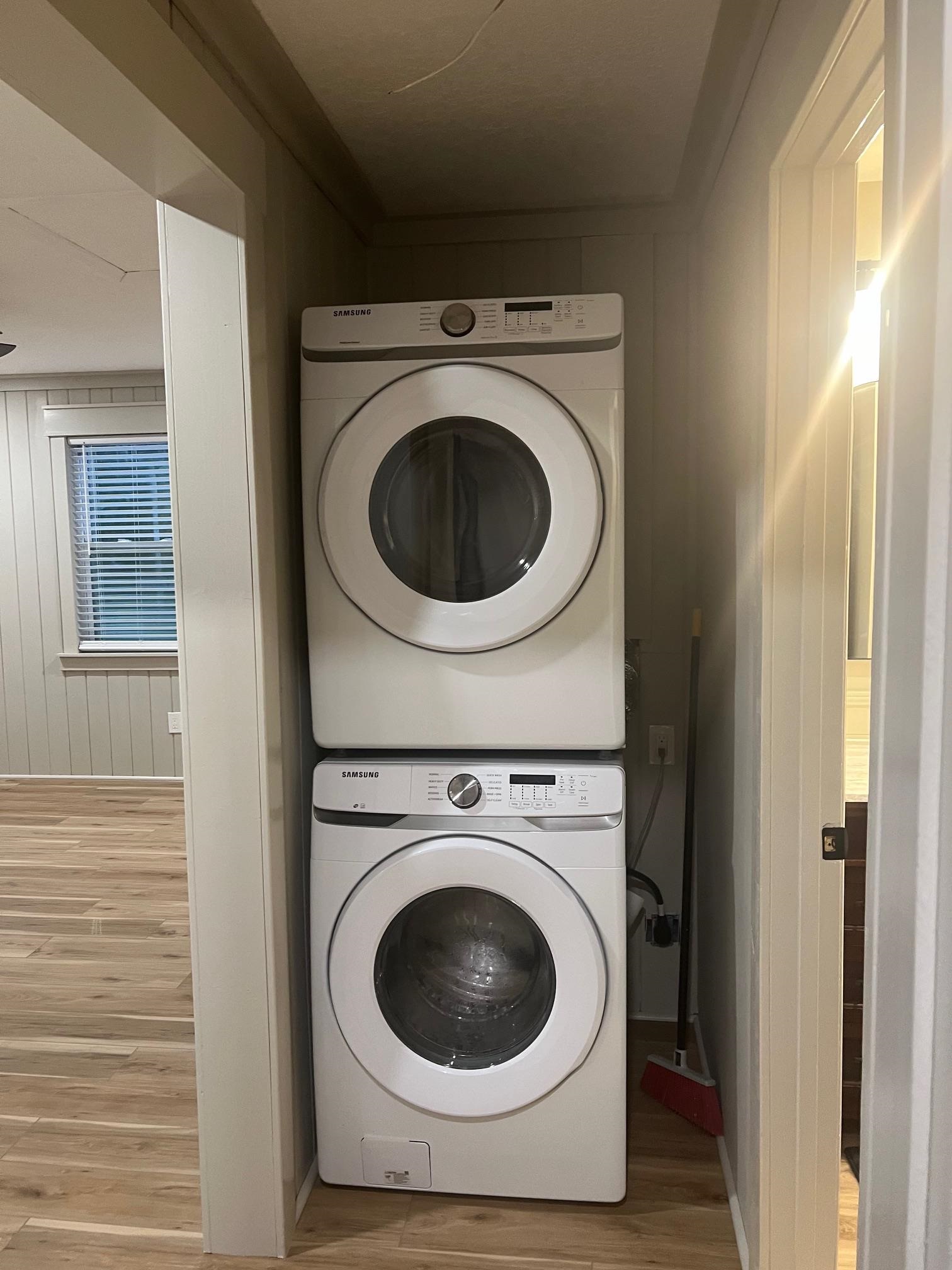 41 1/2 Madeore Street St. Augustine, FL 32084 - Photo 12 of 24 a utility room with dryer and washer