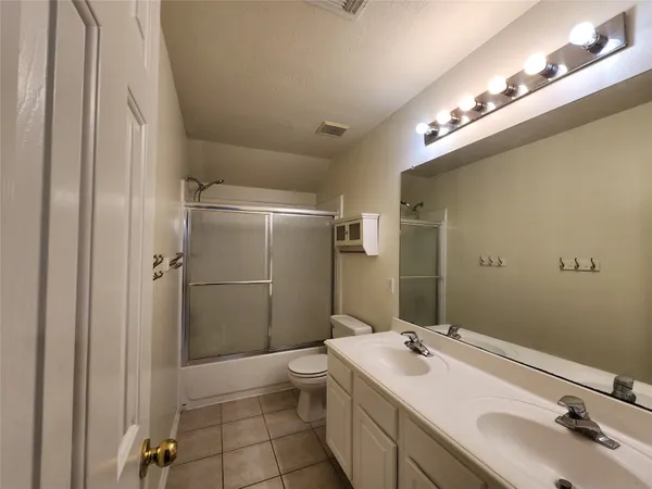 $2,600 | 24422 Travis House Lane, Katy, TX 77493