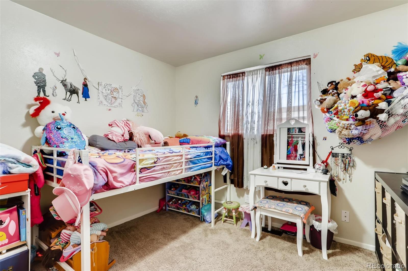 1389 Douglas Drive Denver, CO 80221 - Photo 8 of 14