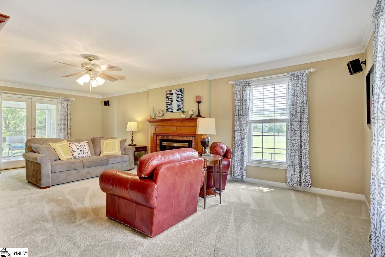 320 Butler Springs Road Greenville, SC 29615 - Photo 4 of 36 Gallery Image 4