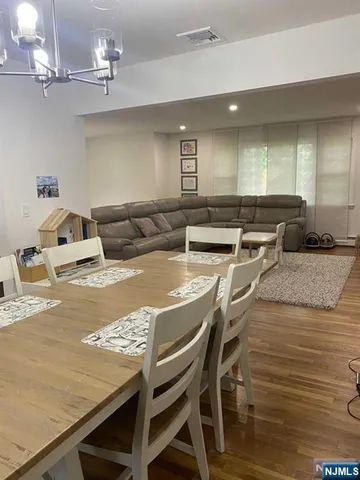 $4,800 | 552 Stevens Avenue, Ridgewood, NJ 07450