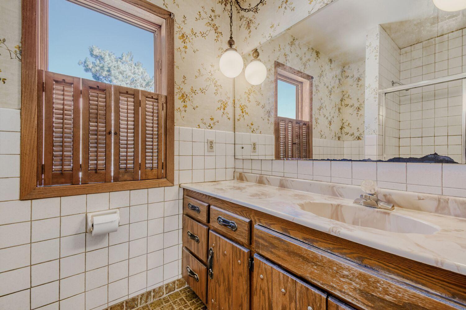 4786 Kent Way Shoreview, MN 55126 - Photo 10 of 20