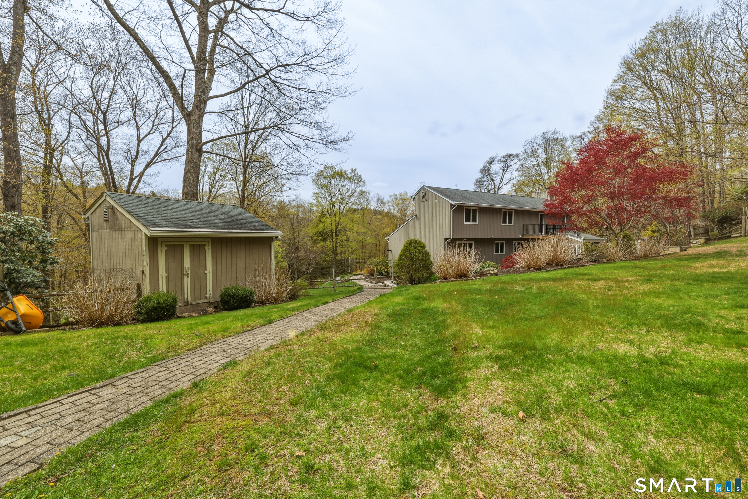 239 Wright Road Canton, CT 06019 - Photo 6 of 40 Gallery Image 6