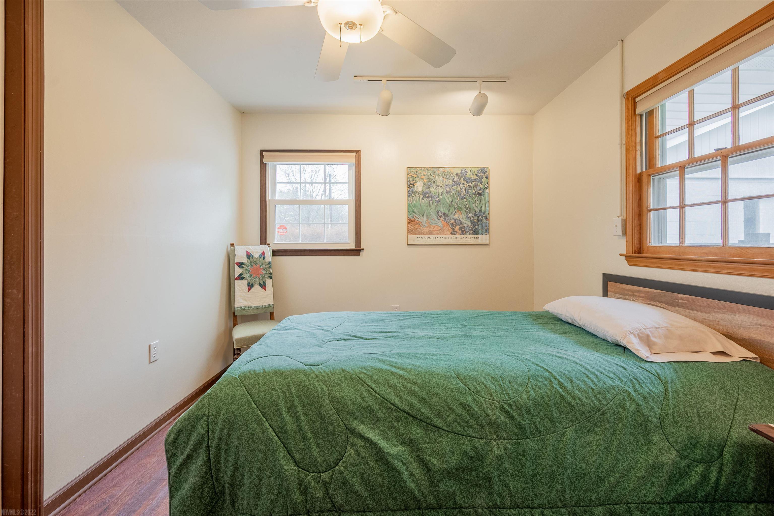 1306 Bishop Road Blacksburg, VA 24060 - Photo 49 of 83 Gallery Image 49