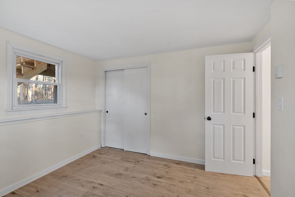 43 Gowing Road Hudson, NH 03051 - Photo 34 of 39 Gallery Image 34