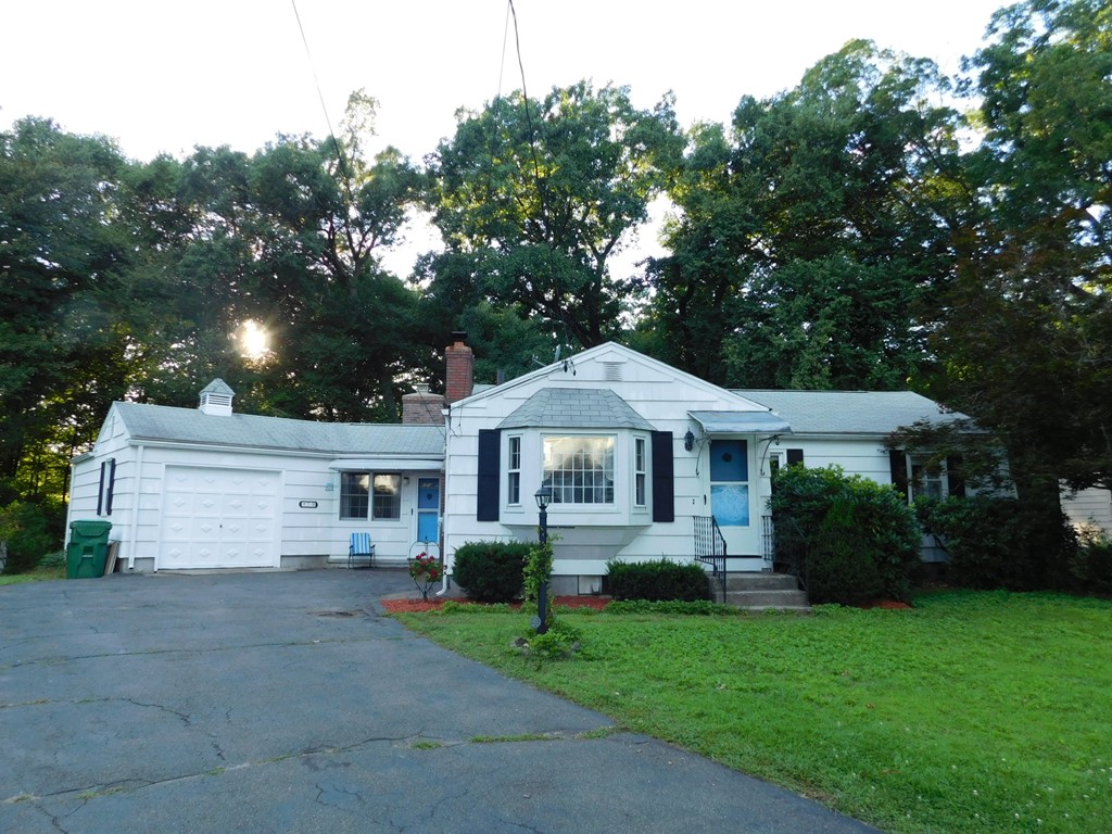 79 Old Farm Road Chicopee, MA 01020 - Photo 1 of 20 Gallery Image 1
