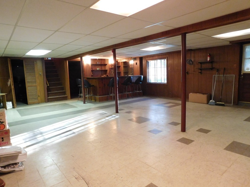 79 Old Farm Road Chicopee, MA 01020 - Photo 14 of 20 Gallery Image 14