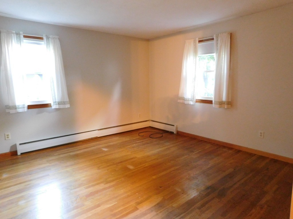 79 Old Farm Road Chicopee, MA 01020 - Photo 7 of 20 Gallery Image 7