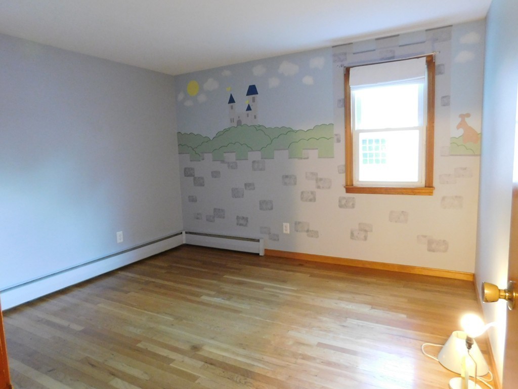 79 Old Farm Road Chicopee, MA 01020 - Photo 8 of 20 Gallery Image 8