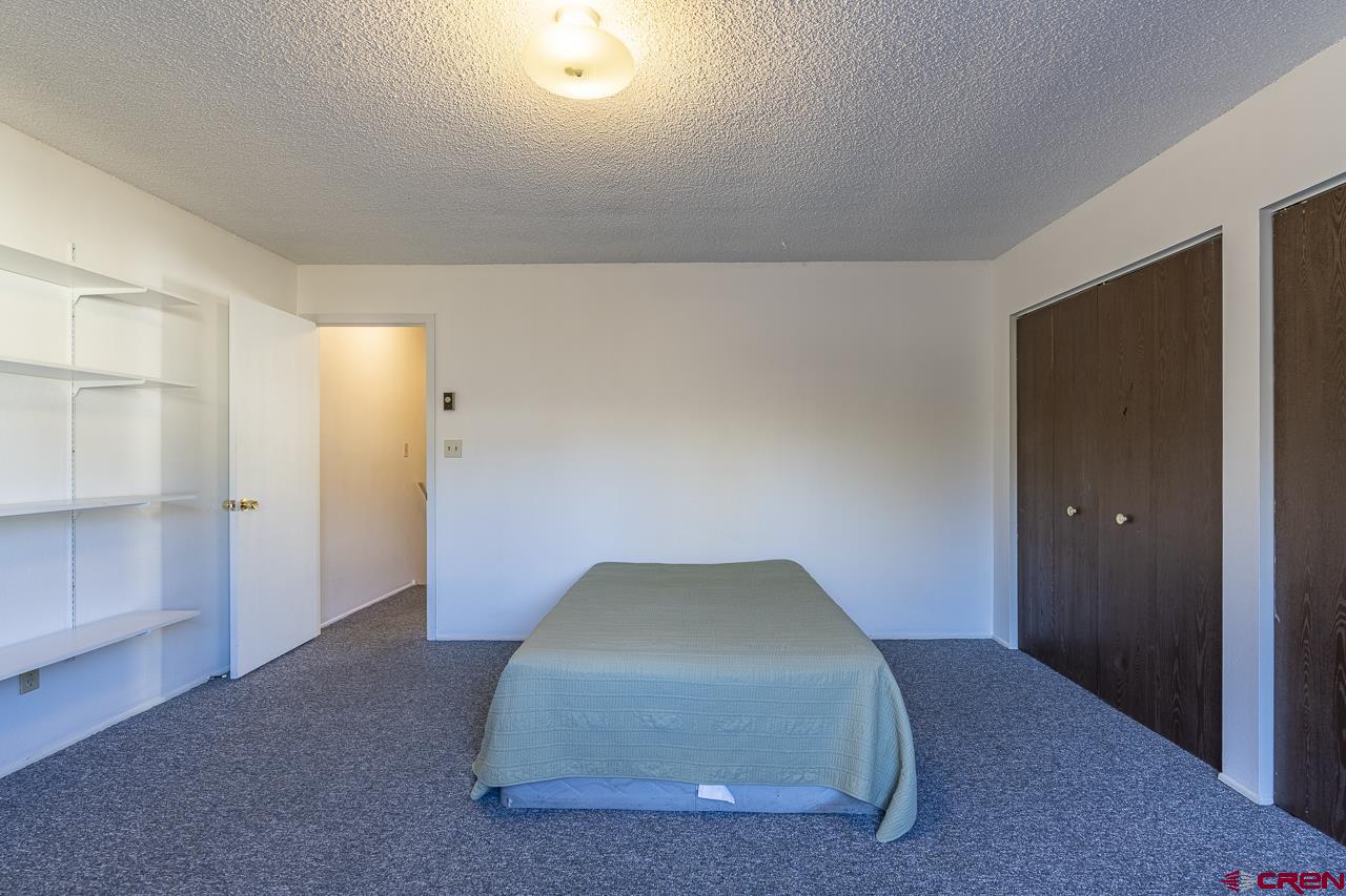 1900 Florida Road, Unit A6 Durango, CO 81301 - Photo 15 of 25 a living room with a lamp