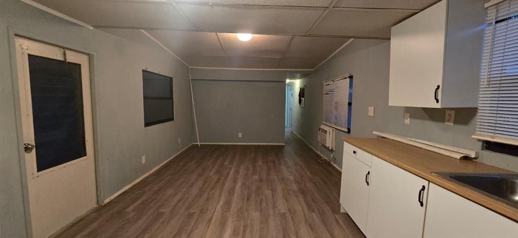 440 Alma Street Lady Lake, FL 32159 - Photo 4 of 18