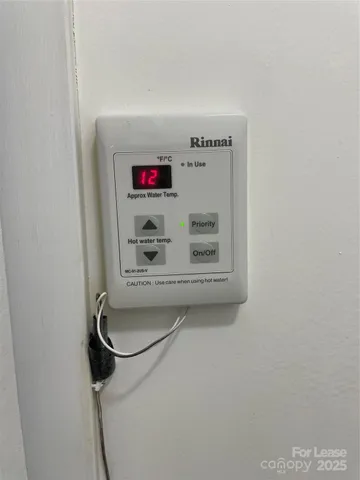 $1,690 | 815 East Front Street, Statesville, NC 28677