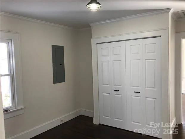 $1,690 | 815 East Front Street, Statesville, NC 28677