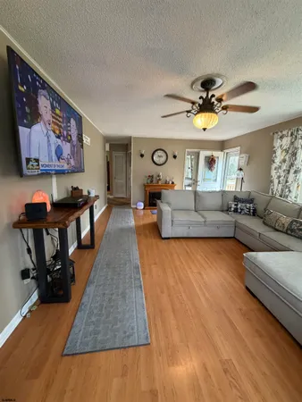 $389,000 | 425 San Francisco Avenue, Egg Harbor City, NJ 08215