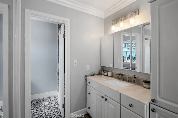 $1,629,999 | 25471 El Picador Lane, Mission Viejo, CA 92691