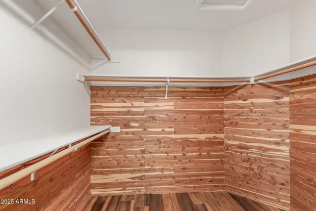 $739,900 | 869 West Emerald Island Drive, Gilbert, AZ 85233