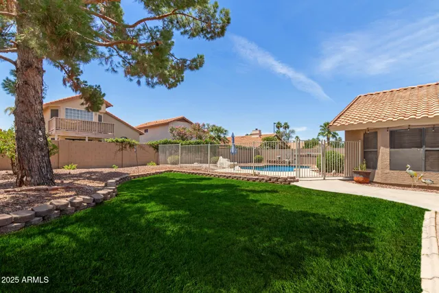 $739,900 | 869 West Emerald Island Drive, Gilbert, AZ 85233
