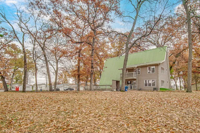 $450,000 | 11985 East South Street, Walkerton, IN 46574