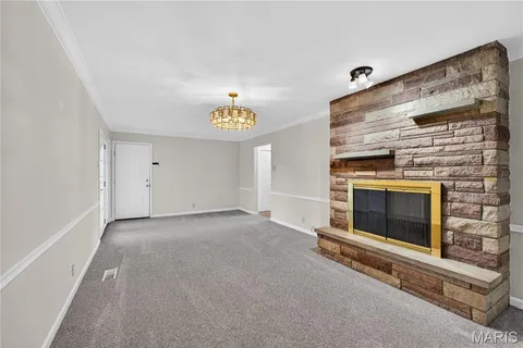 $410,000 | 11929 Paradise Lane, Des Peres, MO 63131