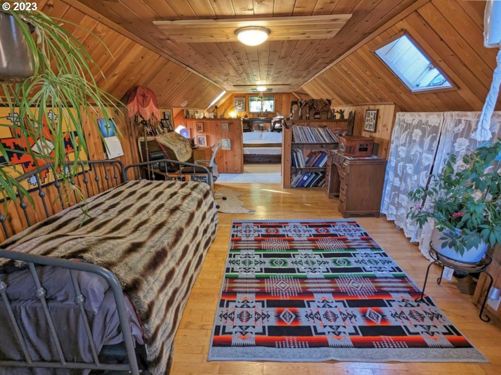 72769 Snowdon Road Rhododendron, OR 97049 - Photo 22 of 48