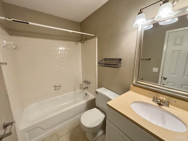 $250,000 | 2912 Breckenridge Drive, Pensacola, FL 32526