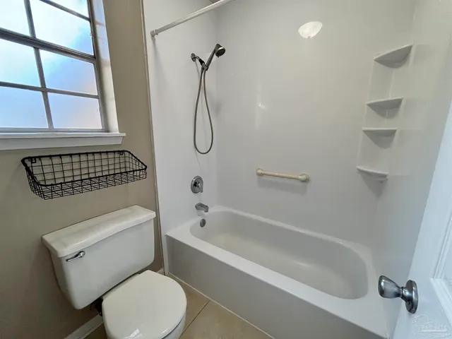 $250,000 | 2912 Breckenridge Drive, Pensacola, FL 32526