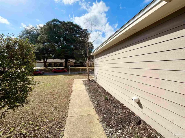 $250,000 | 2912 Breckenridge Drive, Pensacola, FL 32526