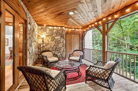$1,375,000 | 832 Stone Bridge Springs Drive, Wildwood, MO 63005