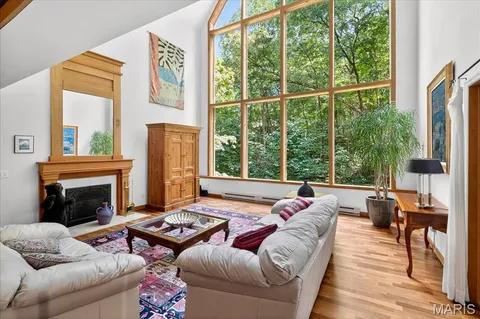 $1,375,000 | 832 Stone Bridge Springs Drive, Wildwood, MO 63005