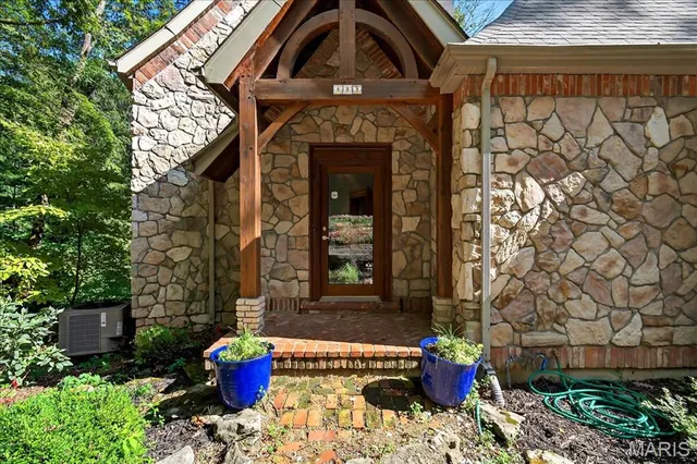 $1,375,000 | 832 Stone Bridge Springs Drive, Wildwood, MO 63005