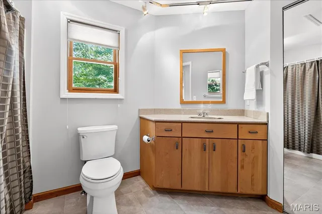 $1,375,000 | 832 Stone Bridge Springs Drive, Wildwood, MO 63005