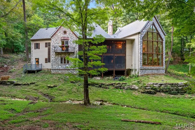 $1,375,000 | 832 Stone Bridge Springs Drive, Wildwood, MO 63005