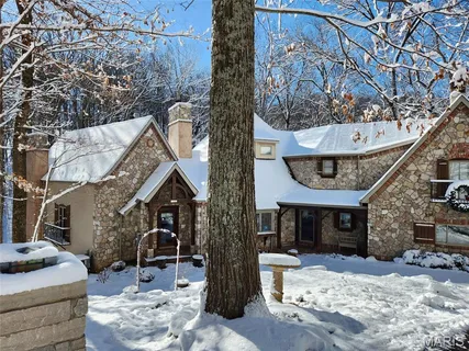 $1,375,000 | 832 Stone Bridge Springs Drive, Wildwood, MO 63005