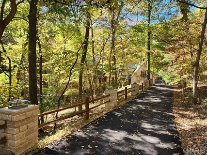 $1,375,000 | 832 Stone Bridge Springs Drive, Wildwood, MO 63005