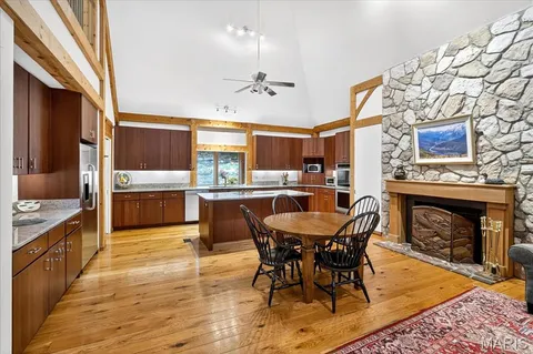 $1,375,000 | 832 Stone Bridge Springs Drive, Wildwood, MO 63005