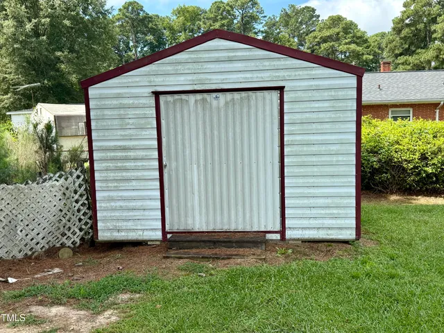 $160,000 | 520 Fayetteville Street, Newton Grove, NC 28366