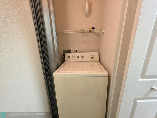$1,950 | 2109 Belmont Lane, Unit 2109, North Lauderdale, FL 33068